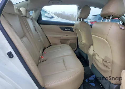 2017 Nissan Altima 2.5 from USA, damaged, VIN 1N4AL3AP6HC137288